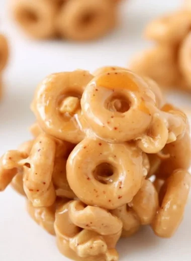 Delicious peanut butter cereal bites ready to eat, perfect for snacking.